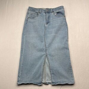 Oat New York Blue Midi Skirt with Straight Silhouette size 2 or 26 front split